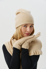 Шапка из кашемира BONEZ
