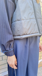 Жилет теплый короткий черный