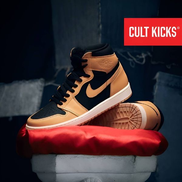 Nike Air Jordan 1 Retro High Og Heirloom