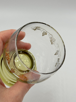 Рёмер на жёлто-зелёной ножке