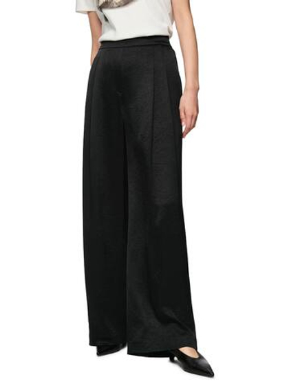 Marc Cain Брюки из струящейся ткнаи с защипами