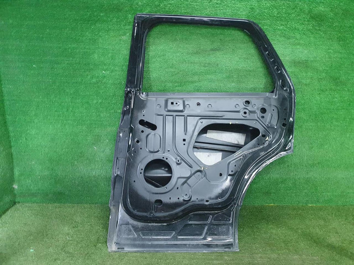 Дверь задняя правая Ford Explorer 5 U502 (2010-2019)