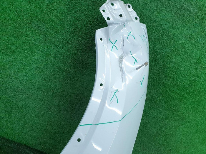 Крыло переднее левое Toyota C-HR (2016-2023)