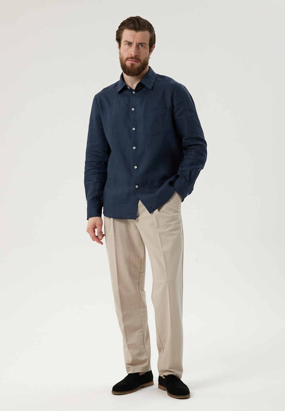 Рубашка льняная темно-синего цвета