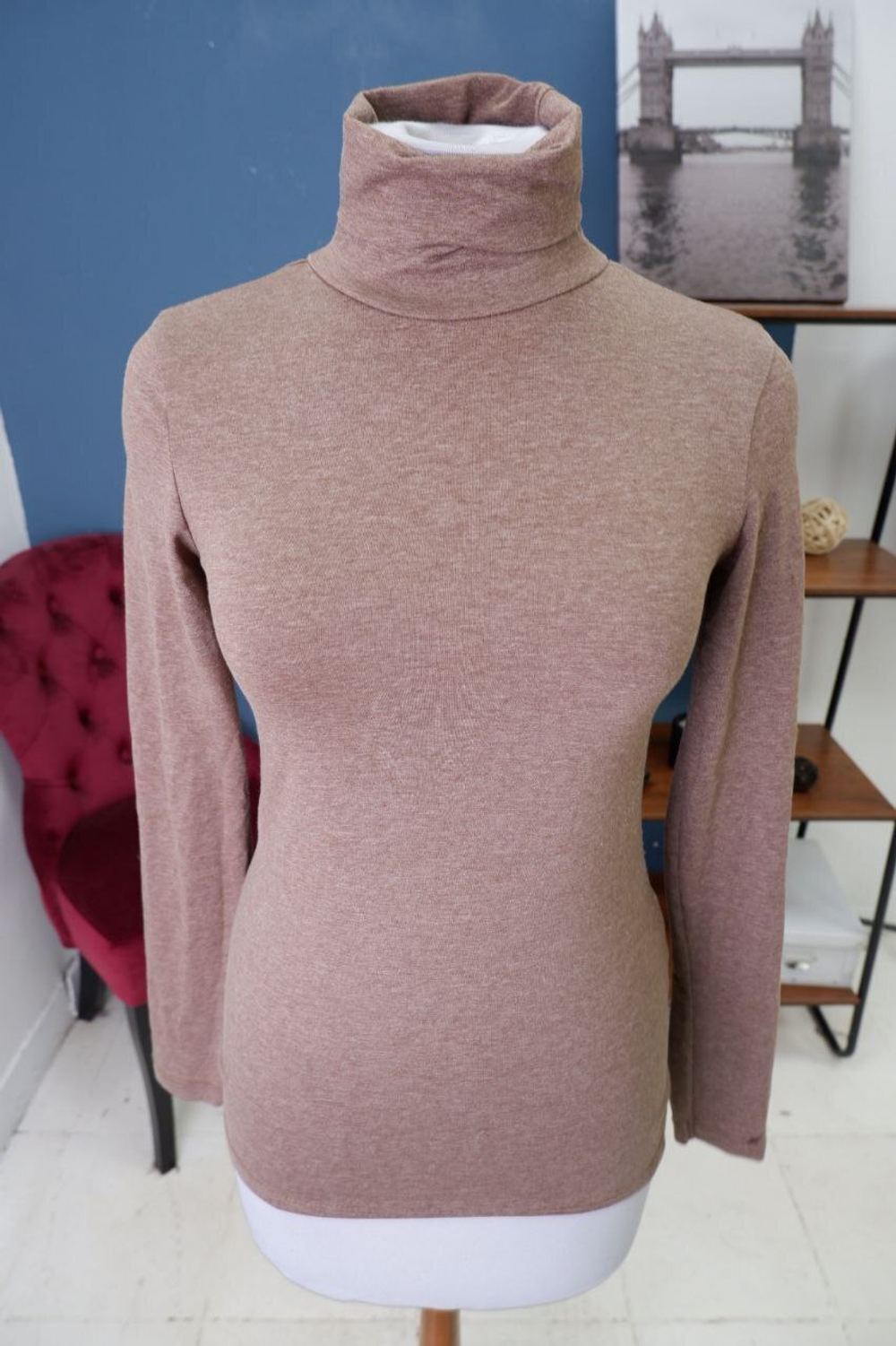 Джемпер Ostin базовый 42 размер