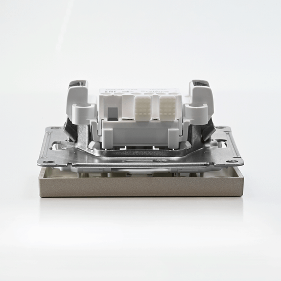 Выключатель кнопочный 1-кл. ArtGallery быстрозажим. клем. механизм шампань SE GAL000515S