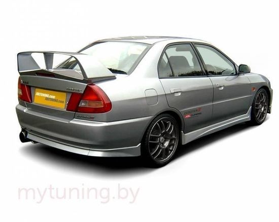 Накладки на пороги для Mitsubishi Lancer EVO 4