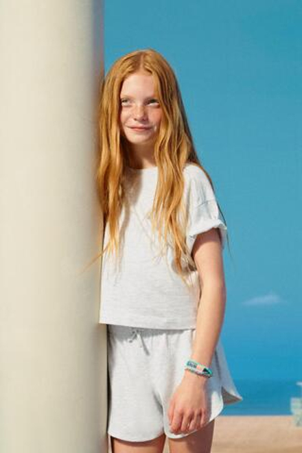 ZARA ОДНОТОННАЯ ФУТБОЛКА, СЕРЫЙ МЕЛАНЖ