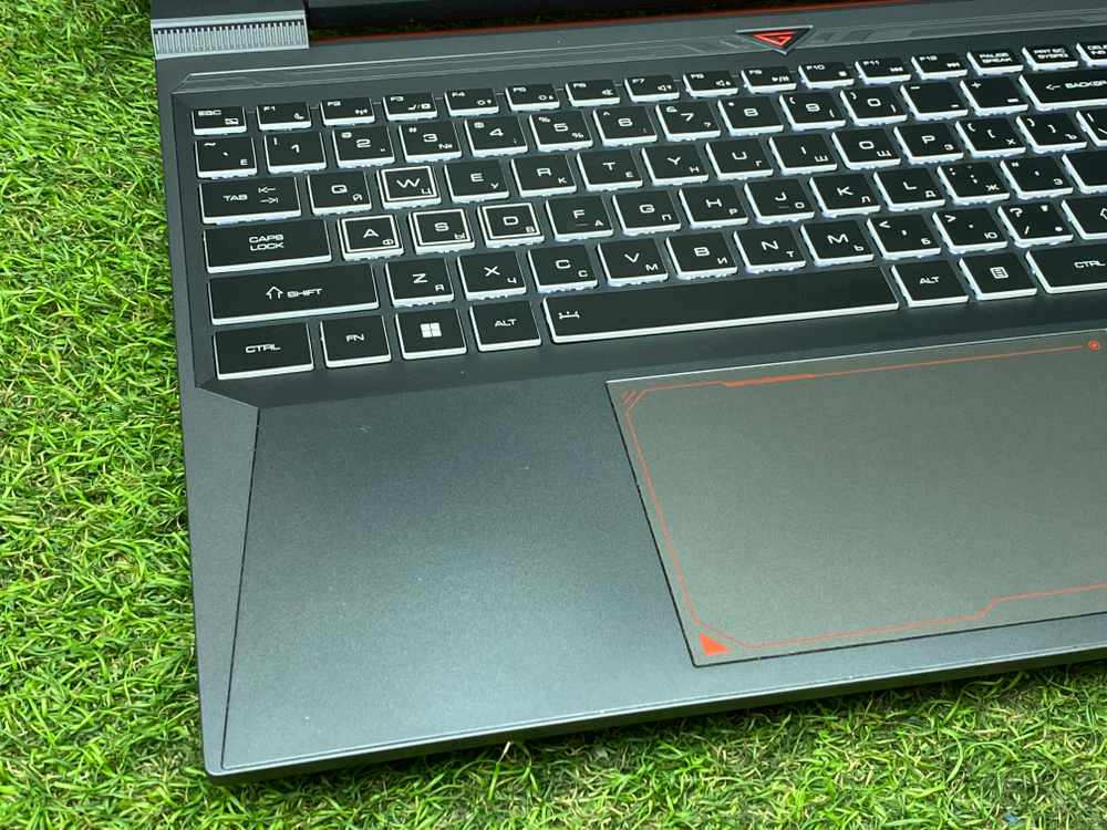Игровой ThundeRobot 15' i5-12450H/RTX 4050 6GB/IPS 165 Гц/16GB/512GB/ 911 X Wild Hunter G2L[JT009500ERU]/Windows 11