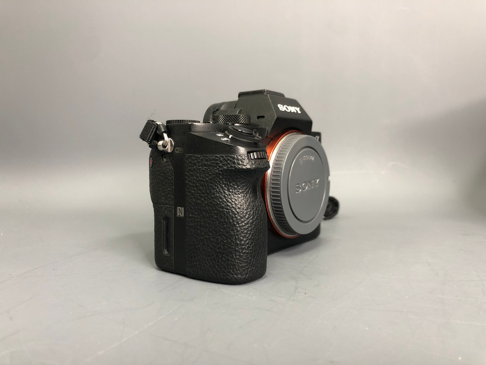 Sony A7 II 24.200 кадров