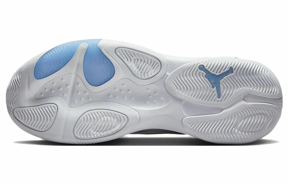 Кроссовки Jordan Max Aura 4