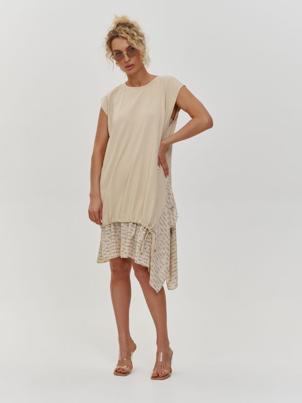 Платье с воланами буквы, бежевый