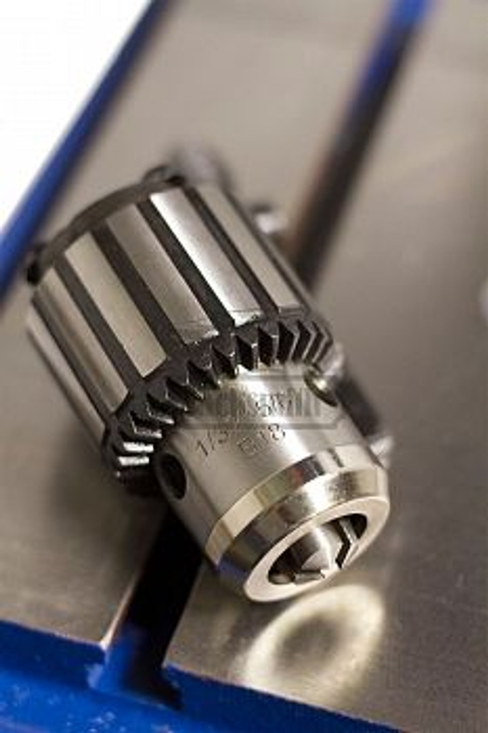 Сверлильно-резьбонарезной станок Ferrum WTZ-16T