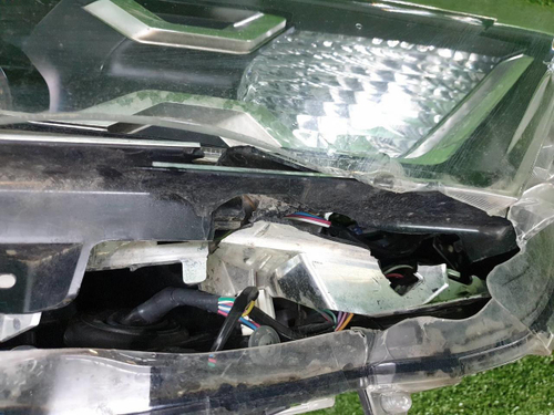 Битая Фара правая Toyota RAV4 5 XA50 (2018-н.в.) LED