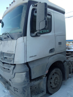 Mercedes-Benz Actros 6x4 Седельный тягач 2645 LS (Дизельный, 12,8 л, 449 л.с., МТ)