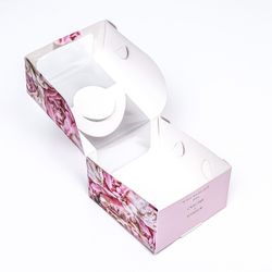 Коробка под бенто-торт с окном "Расцветай от счастья", 14*14*8 см