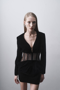 Мини-платье с корсетной деталью