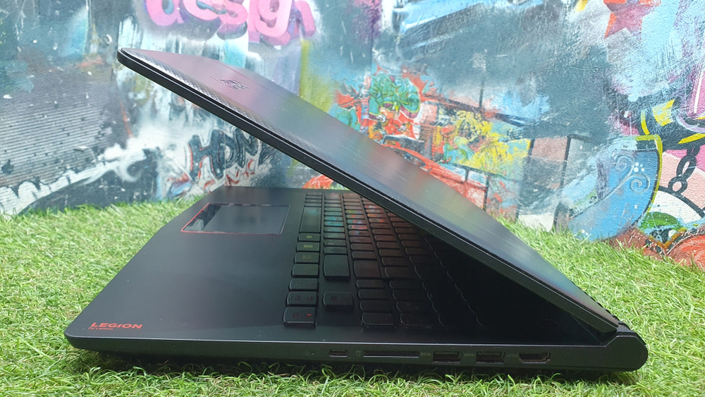 Игровой Lenovo i5-7/16Gb/GTX 1050 2Gb/FHD/ Legion Y520-15IKBN [80wk01c2ru]/Windows 10