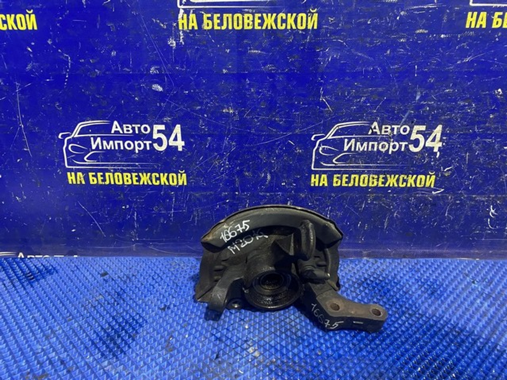 Ступица передняя левая DAIHATSU YRV 2000-2005