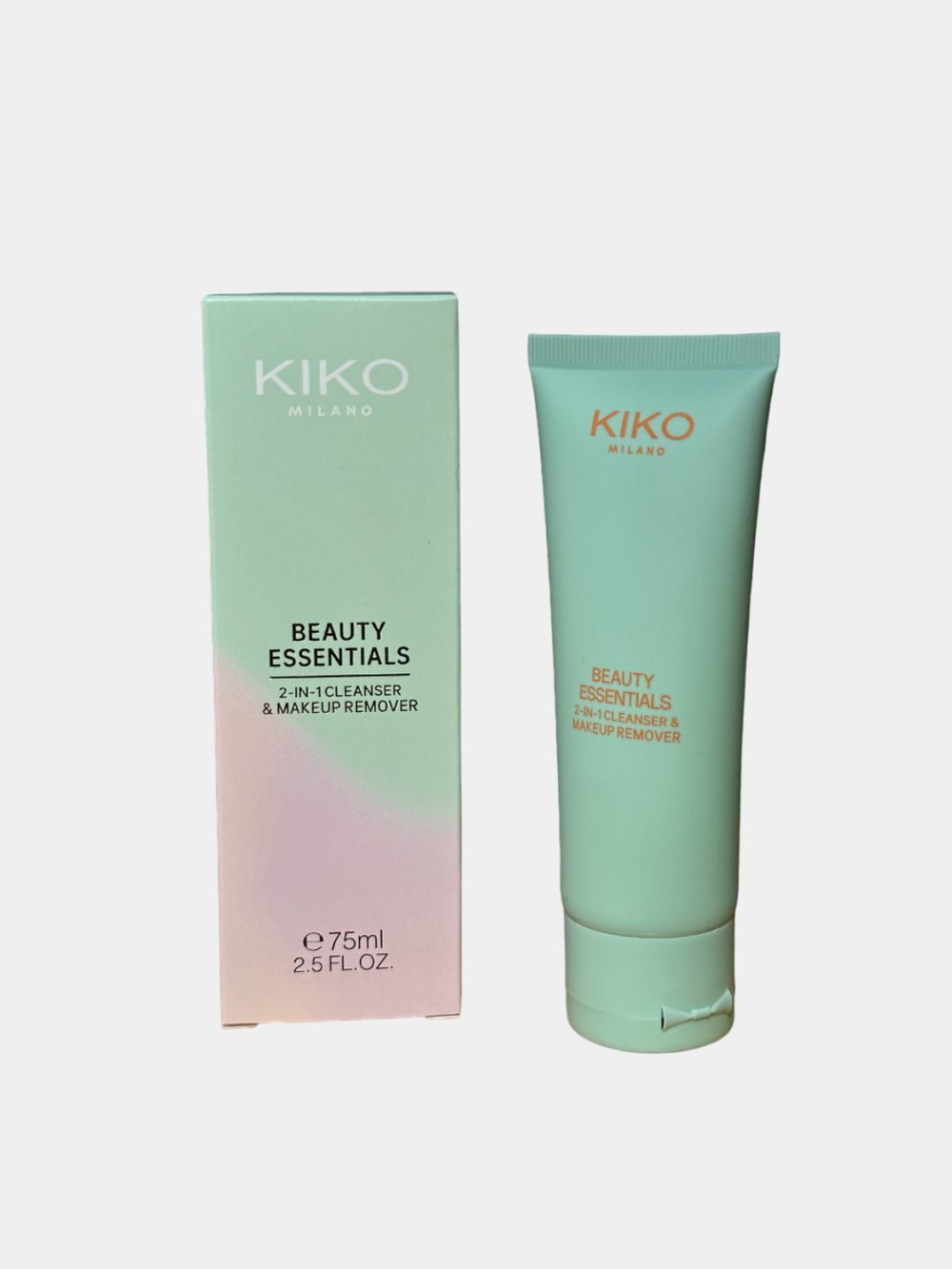 очищающее средство и средство для снятия макияжа KIKO Milano 2-в-1 объемом 75 мл.