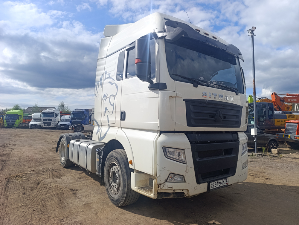 SITRAK C7H 4x2 Седельный тягач ZZ4186V361HE (Дизельный, 10,5 л, 441 л.с., MT)