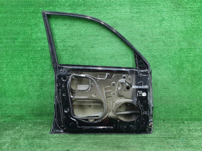Дверь передняя левая Toyota LC Prado 120 (02-09)