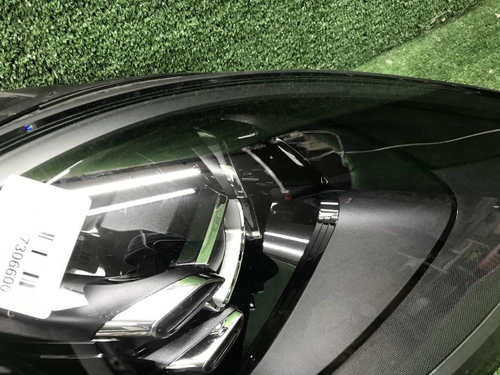 Фара правая Porsche Cayenne 3 (2017-2023) LED