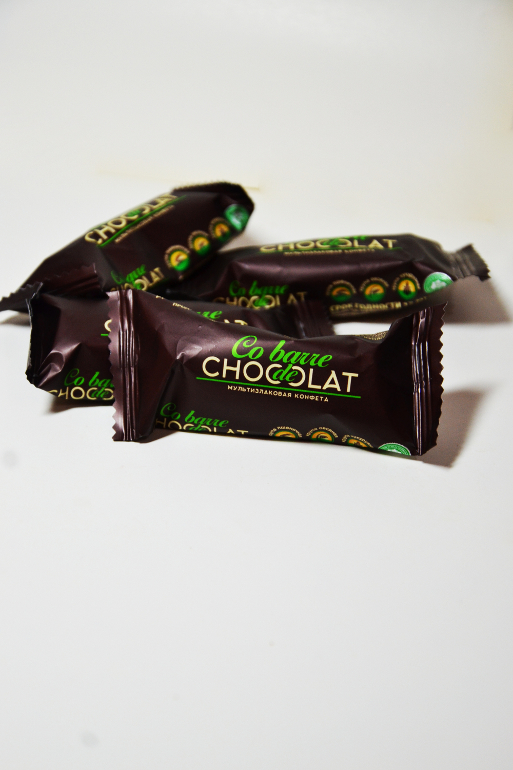 Конфеты мультизлаковые Co barre de Chocolat с темной кондитерской глазурью