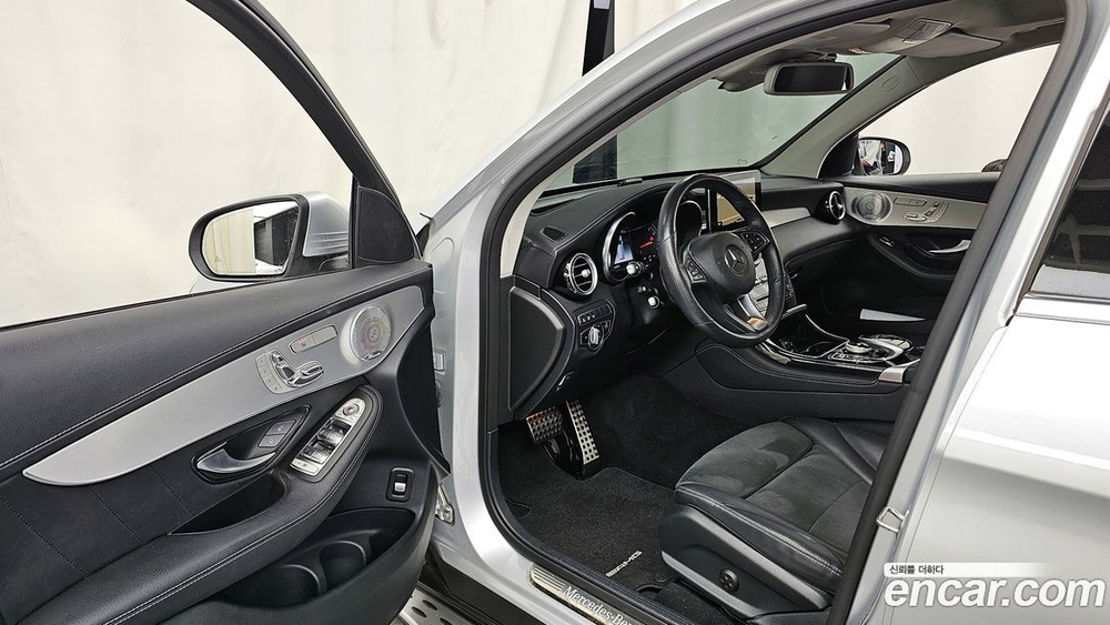 Mercedes-Benz GLC-Class X253 GLC300 4MATIC AMG Line (05.2020)