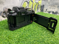 Nikon F75