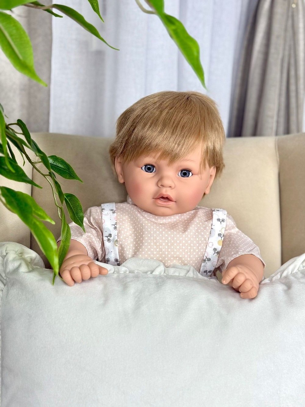 Кукла Berbesa мягконабивная 62см Dulzon (8055S)