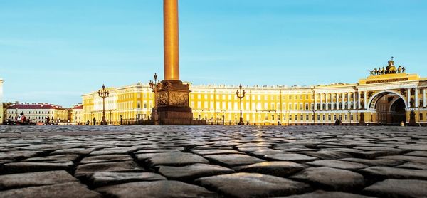 Исторические мостовые: как вдохновиться средневековой укладкой для современного дизайна?