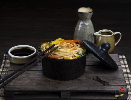 305. Удон с овощами