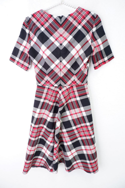 Платье Oodji в клетку 40 размер