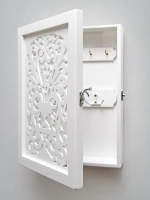 Ключница настенная в прихожую закрытая