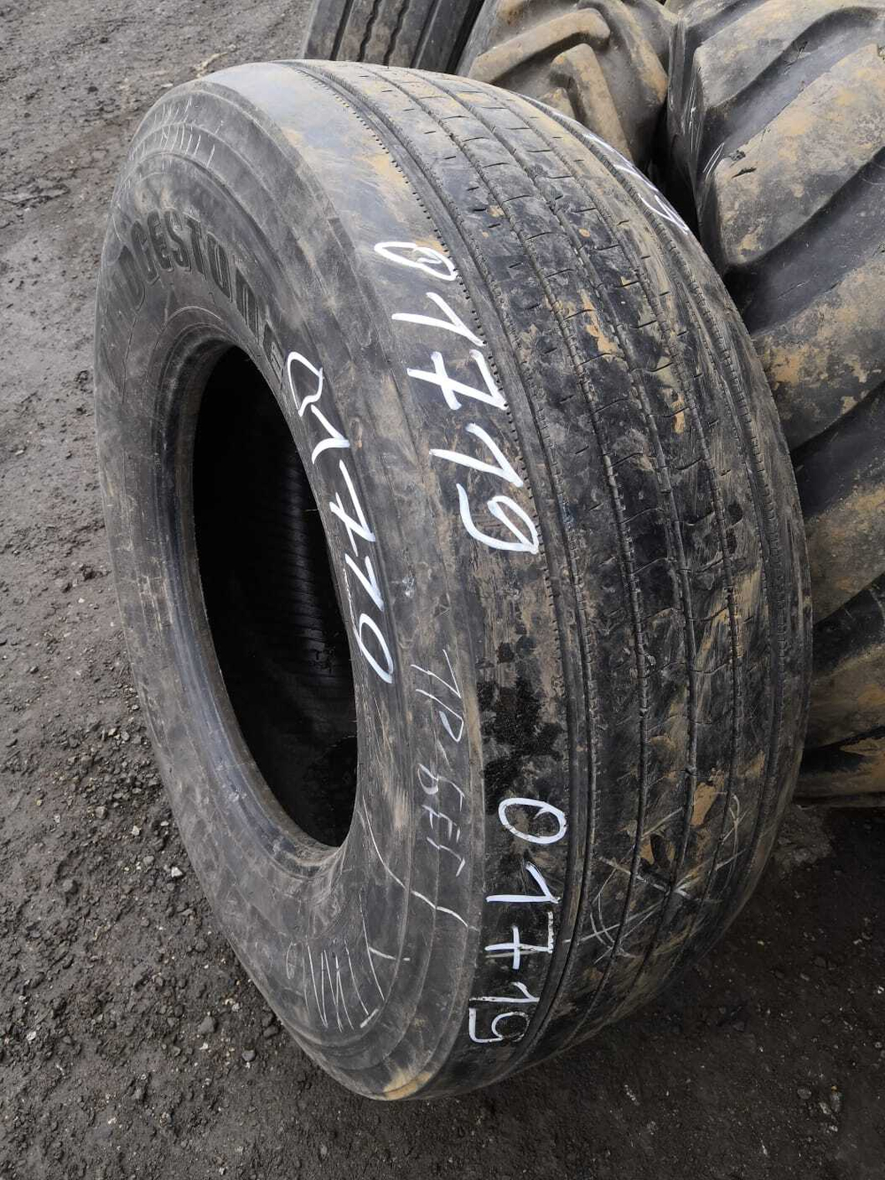 385/65R22.5 Bridgestone R249 шина б/у