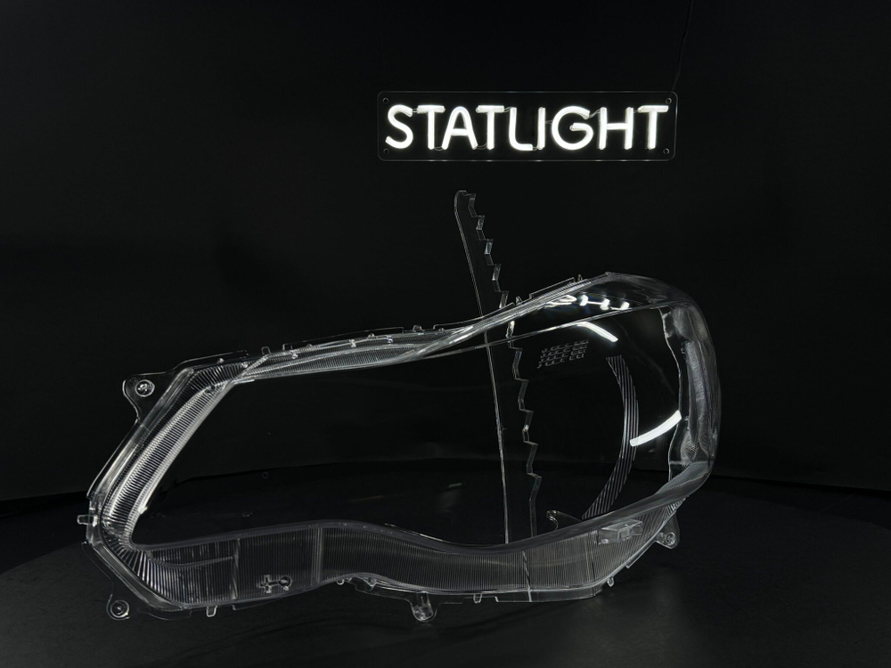 Левое стекло фары Subaru XV GP impreza 2011-2017