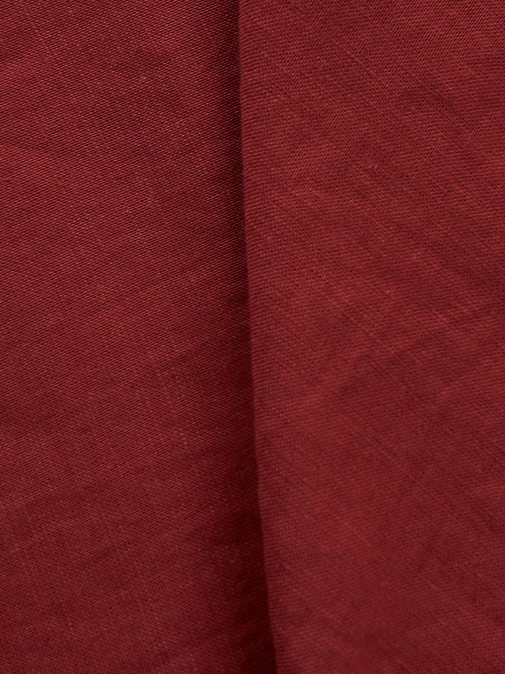 0,5м. Ткань лен для шитья натуральный, "Вишня" лен 53%, вискоза 47%, плотность 200 г/м , ширина 140 см.