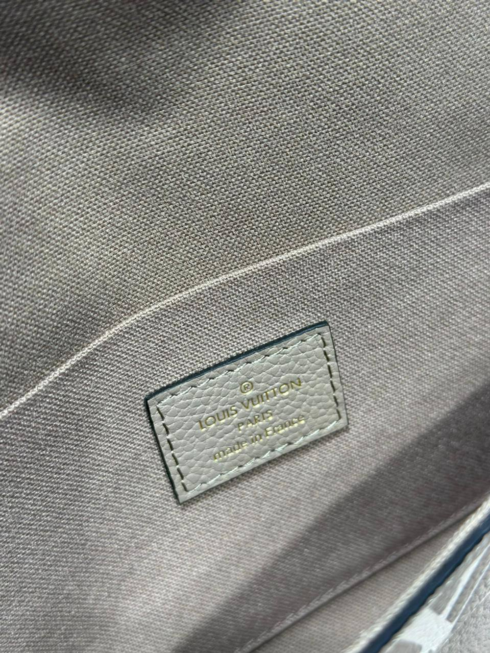 Сумка Louis Vuitton