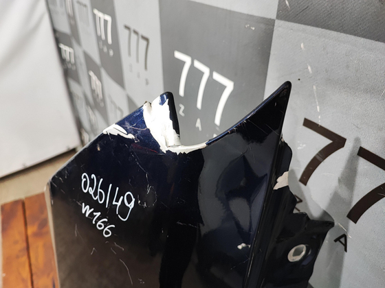 Крыло переднее левое Mercedes ML (W166) 11-15 Б/У Оригинал A1668800206