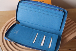 Louis Vuitton Zippy Vertical Wallet