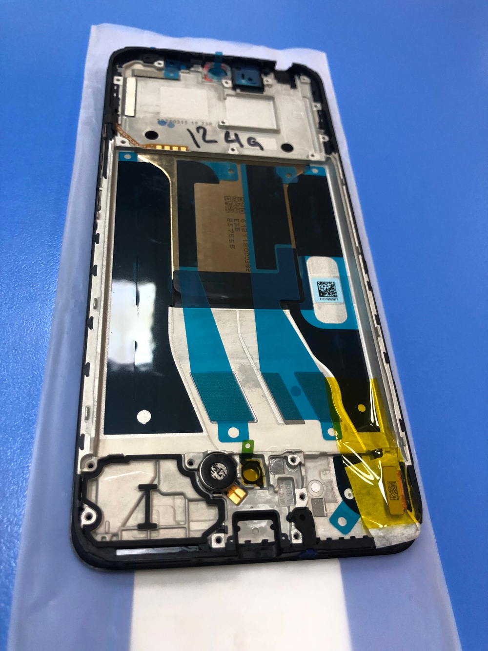 Дисплей в сборе с тачскрином и рамкой чёрный для Realme 12  4G Amoled Оригинал