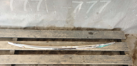 Молдинг крышки багажника Mercedes E (W213) Б/У Оригинал A2137570000