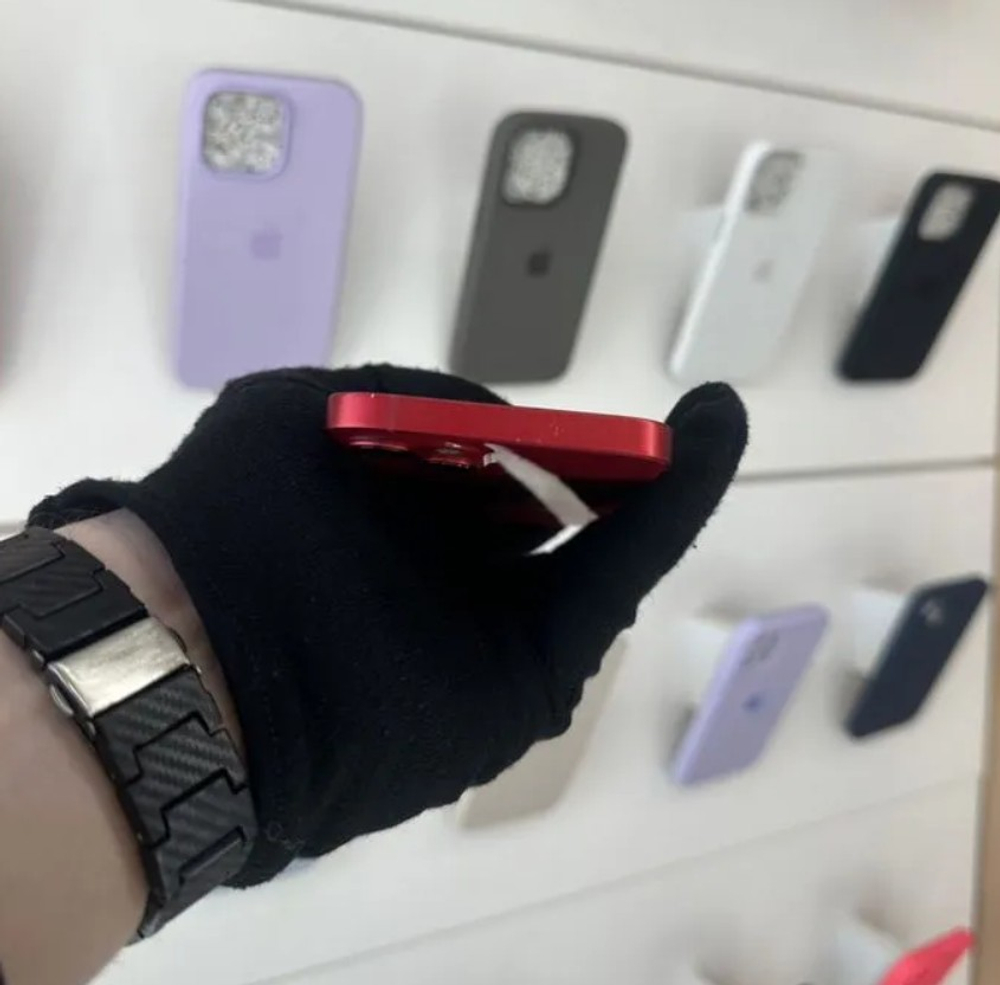 iPhone 13, 256 ГБ б/у