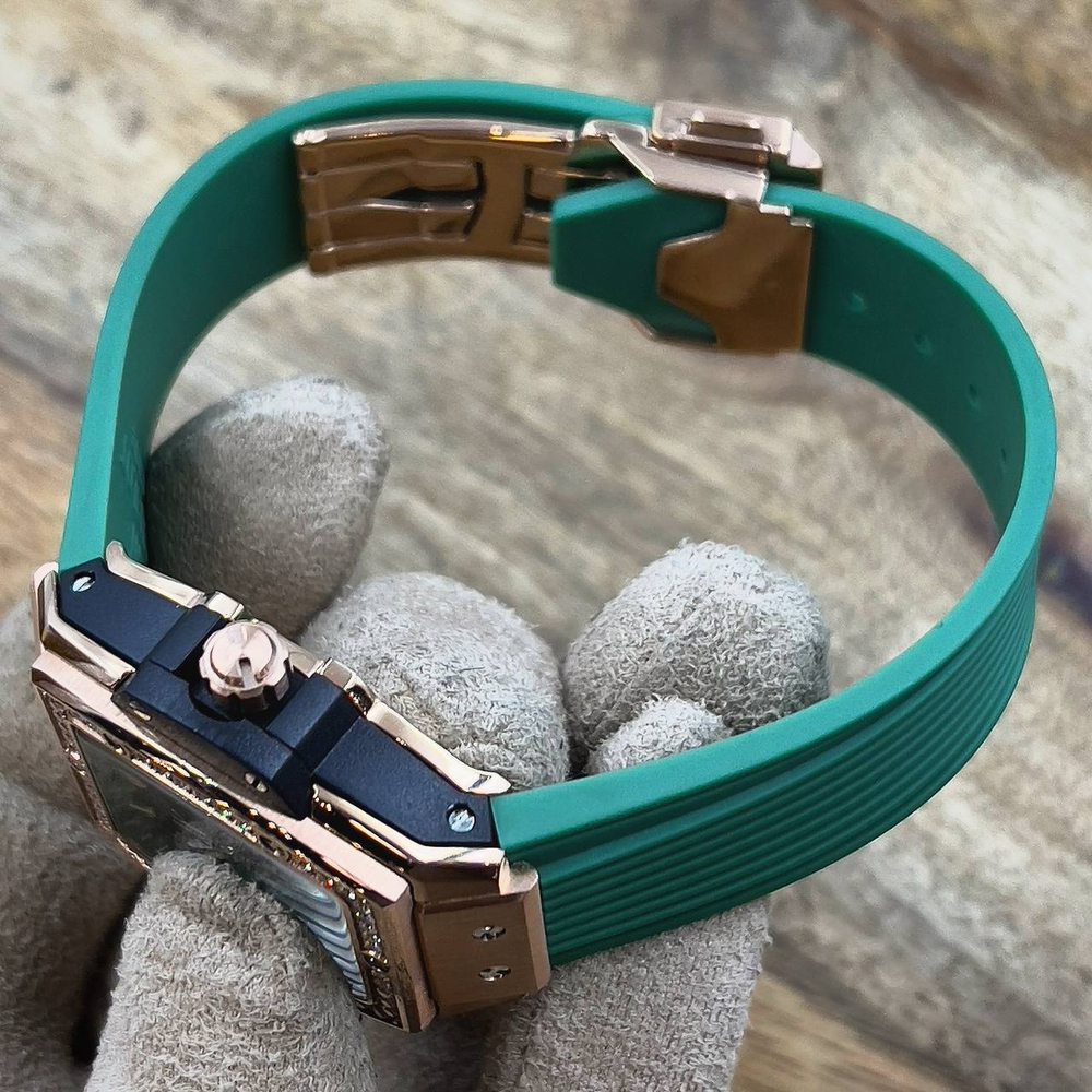 Часы Hublot