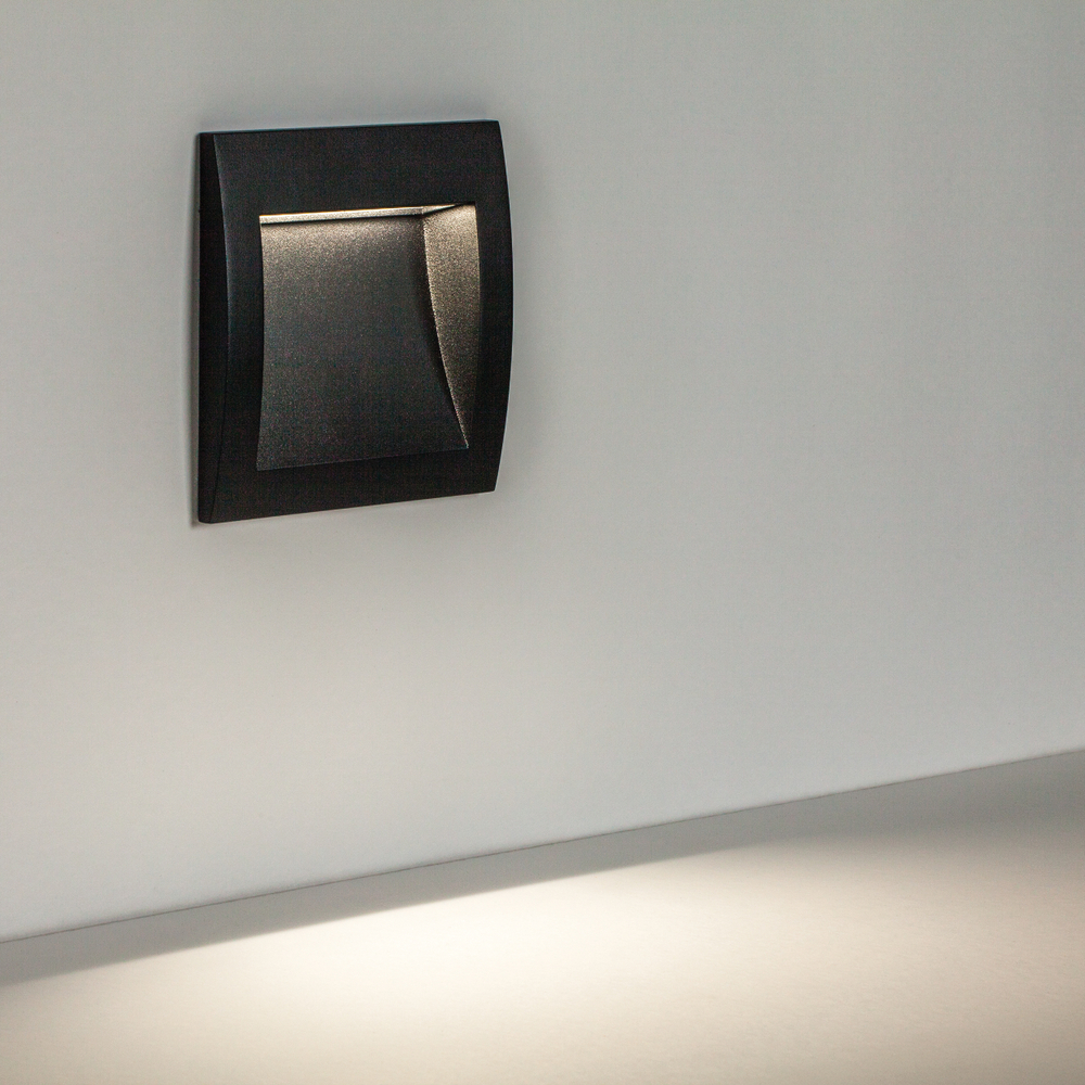 383674 Светильник ESTRA LED 5W 250LM 120G ЧЕРНЫЙ 4000K IP55