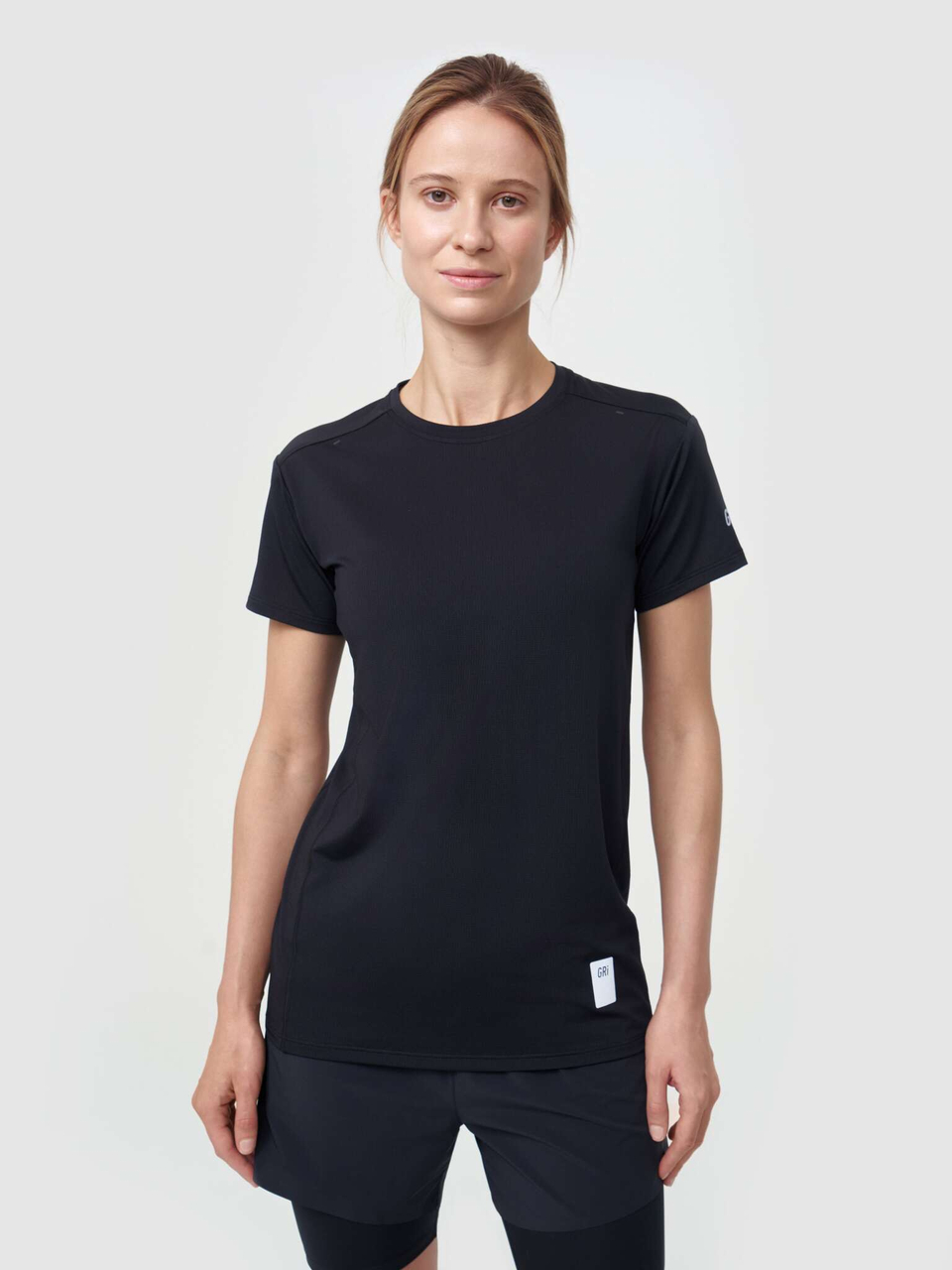 Футболка женская Лето 2.0 чёрная