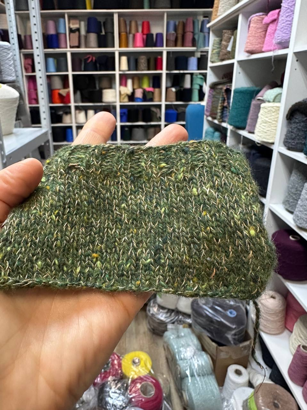 3356 - Botto Giuseppe; 78% кашемир, 22% лен; 560м/100гр; col. 2914