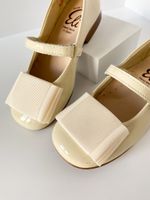 Новые лаковые туфли Eli, 27