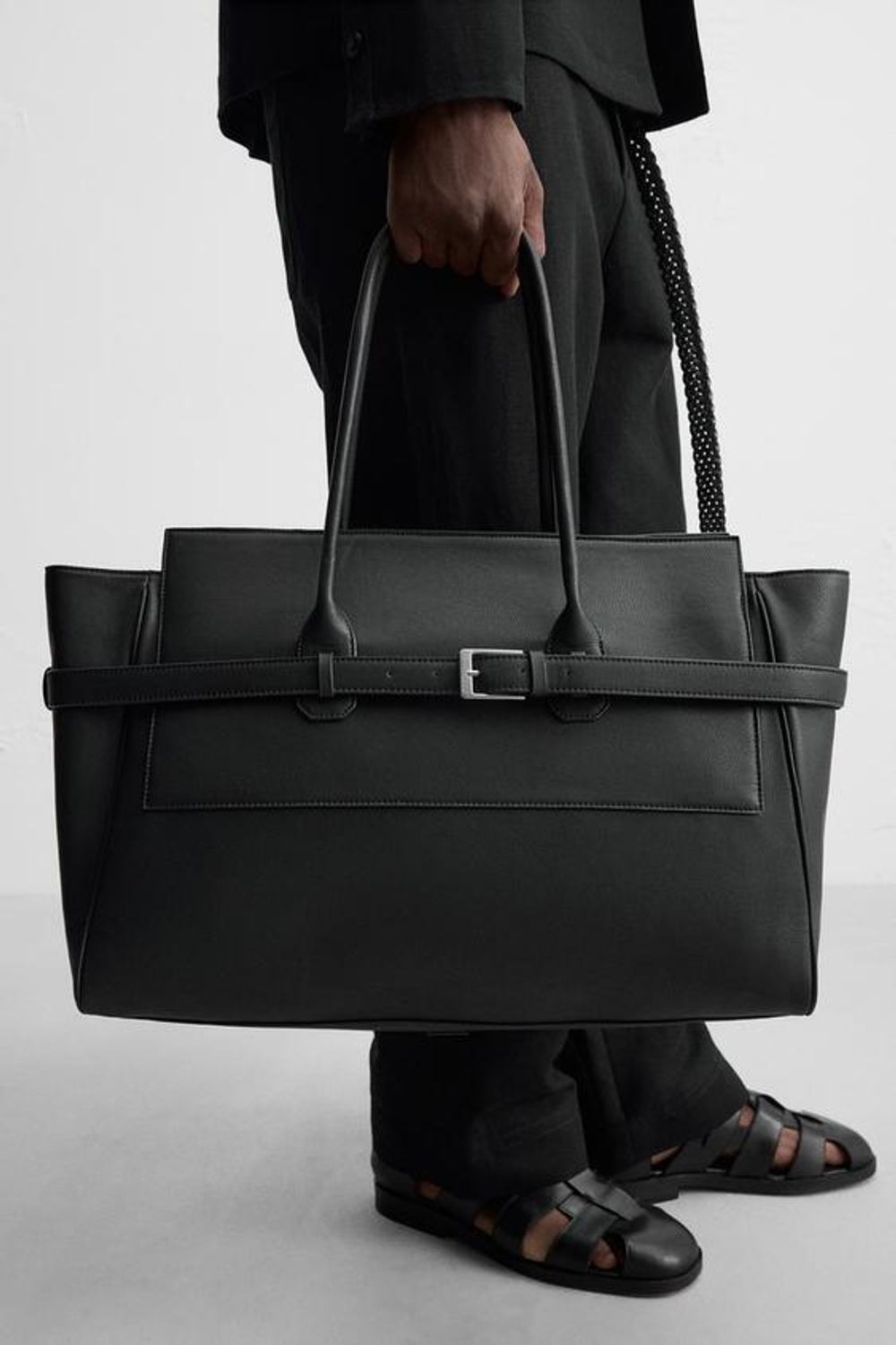 ZARA СУМКА С РЕМНЕМ, ЧЕРНЫЙ